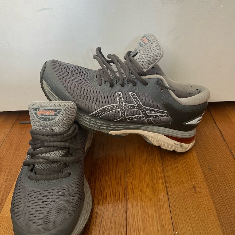 ASICS FlyteFoam Size 7 - Picture 2 of 4